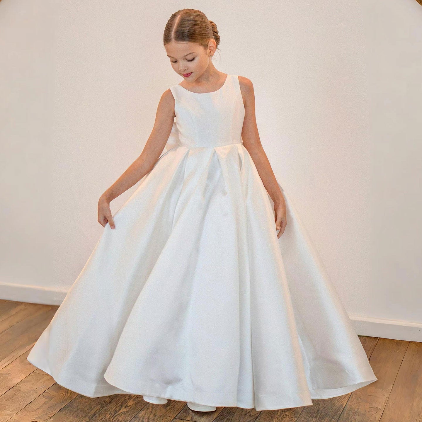 Elegant White Flower Girl Dress Bow Princess Kids