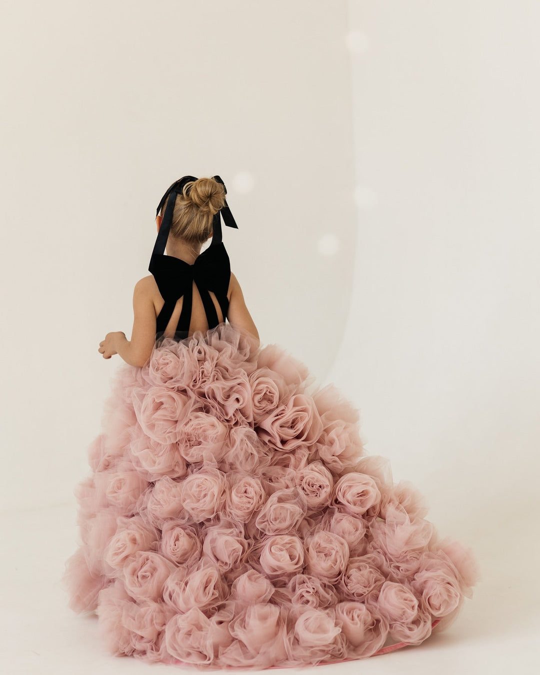 The Perfect Princess Dress for Your Little Girl’s Special Moments