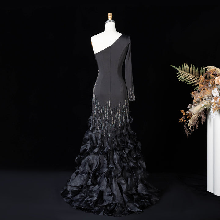 Elegant Black One Shoulder Long Sleeve Evening Dress with Crystal Fringe SS596