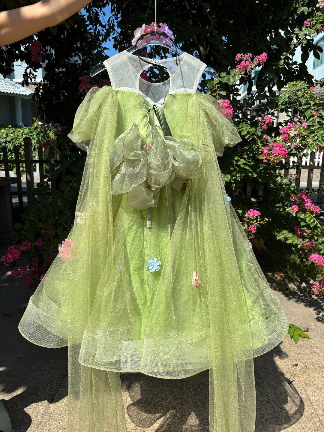 Green Flower Girl Dress with Floral Appliqués Floor Length D103