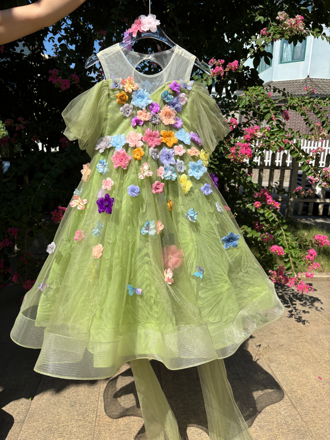 Green Flower Girl Dress with Floral Appliqués Floor Length D103
