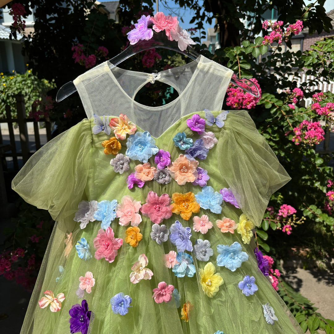 Green Flower Girl Dress with Floral Appliqués Floor Length D103