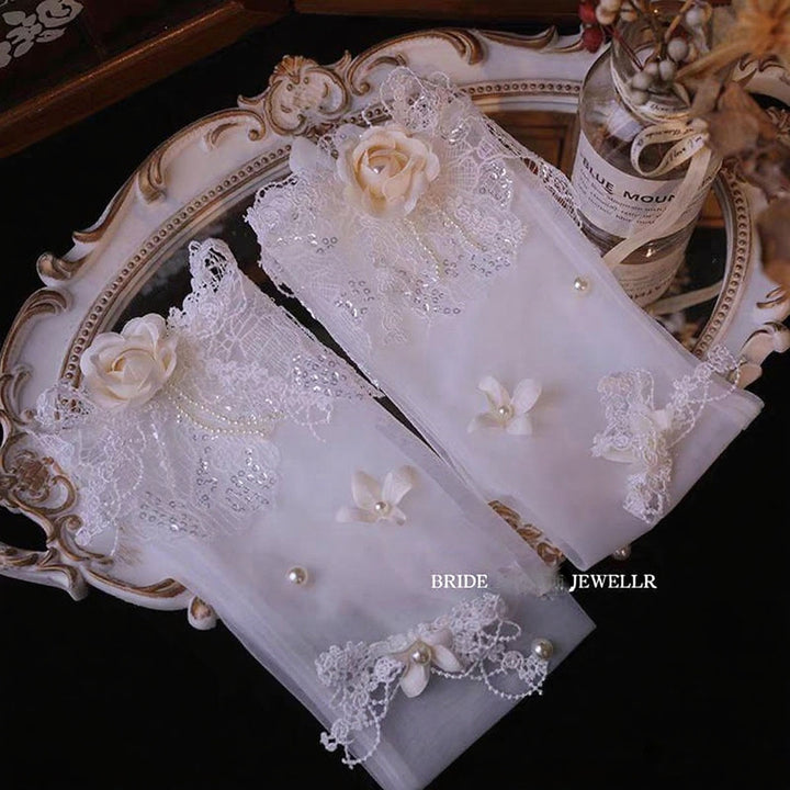 Sweet Lace Satin Gloves Tulle Hand Jewelry Wedding Dress Accessories W100