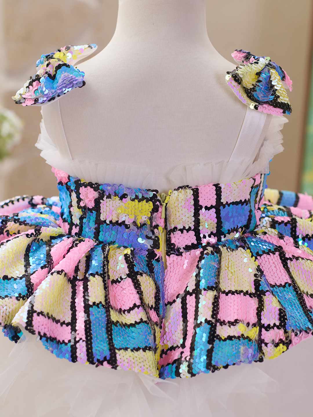 Colorful Sequin Bow White Tulle Girls Party Dress J522