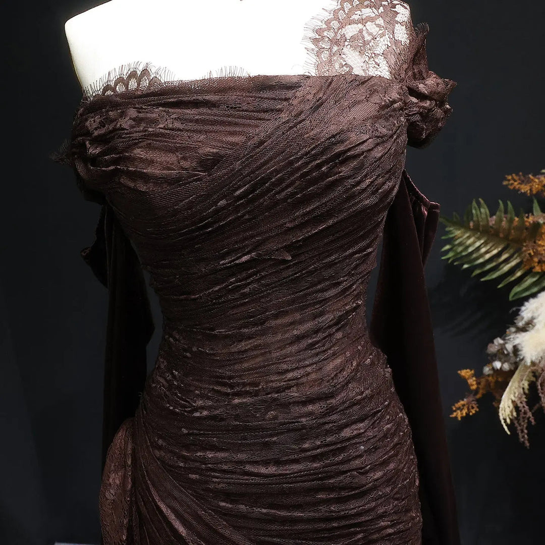 Elegant Lace Black Evening Dress with Gloves SF017