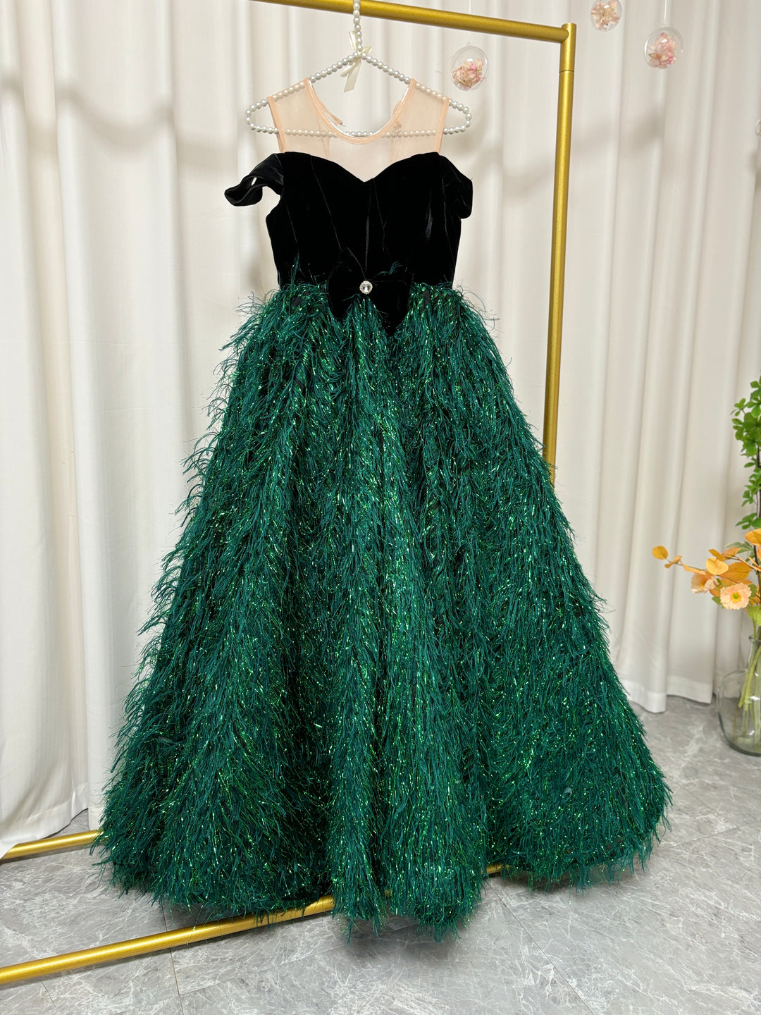Luxury Green Flower Girl Dresses Feathers Ball Gown for Princess J007 Green / 12(150CM) Luxury Green Flower Girl Dresses Feathers Ball Gown for Princess J007 Green / 12(150CM)