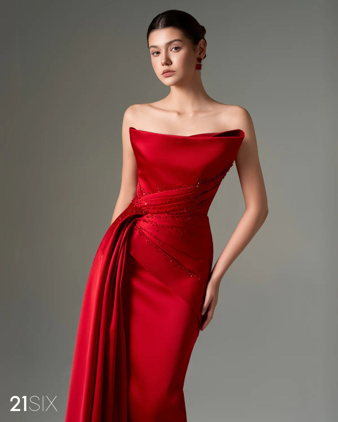 Elegant Red Satin Evening Dress with Draped Side Train SF514