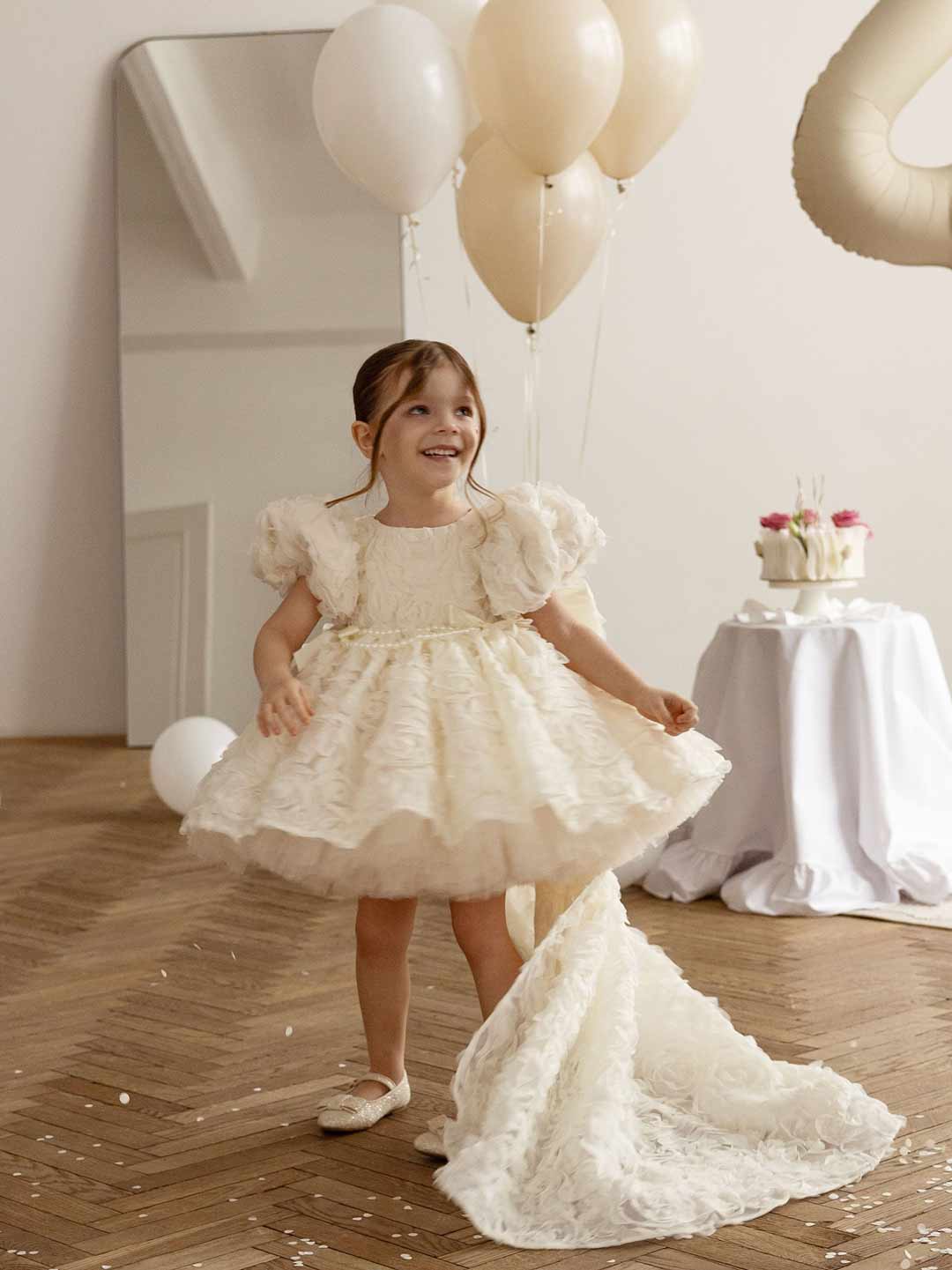 Off White 3D Rose High-Low Girls Ceremony Dress M086