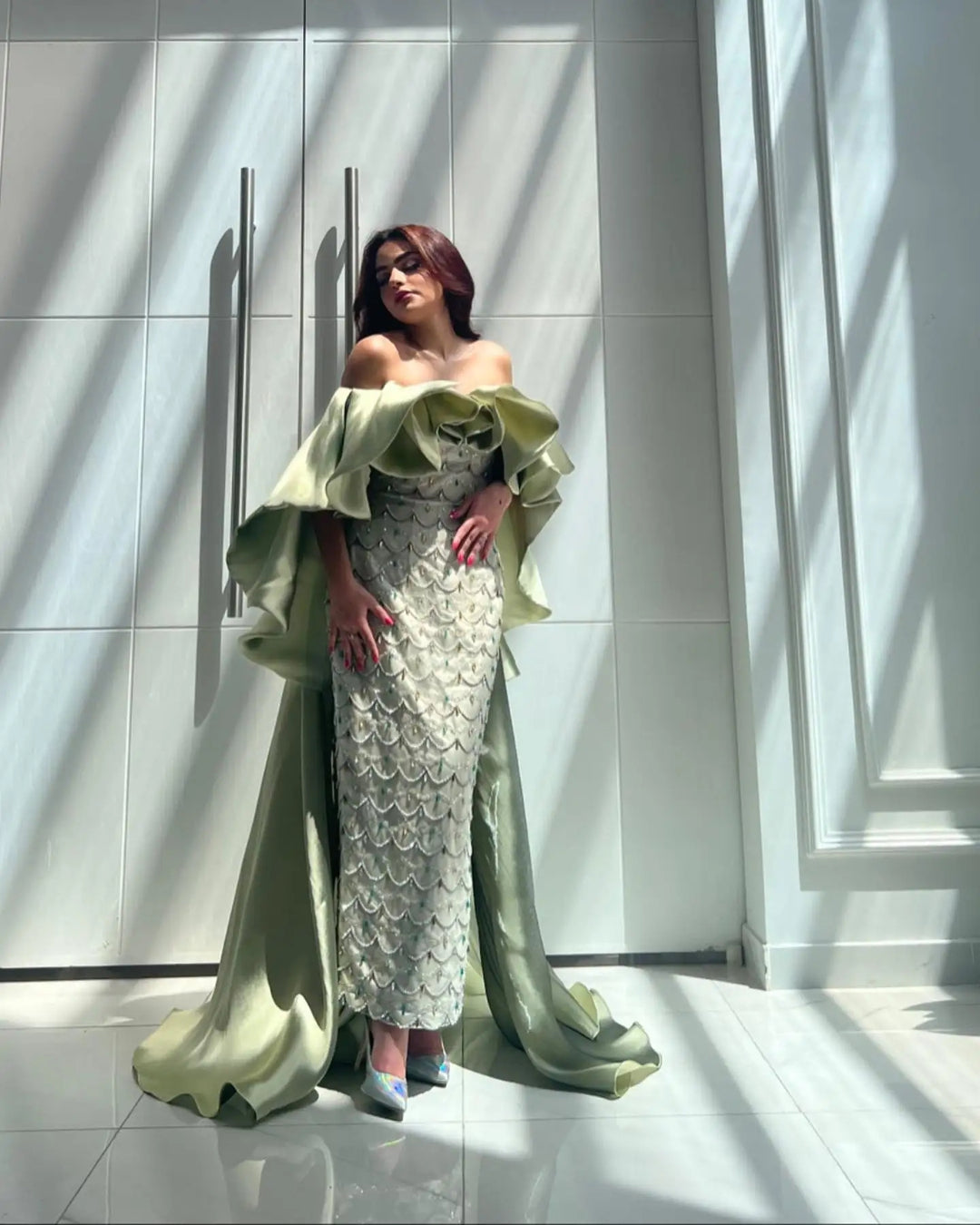 Luxury Sage Green Strapless Evening Dress with Cape SS383