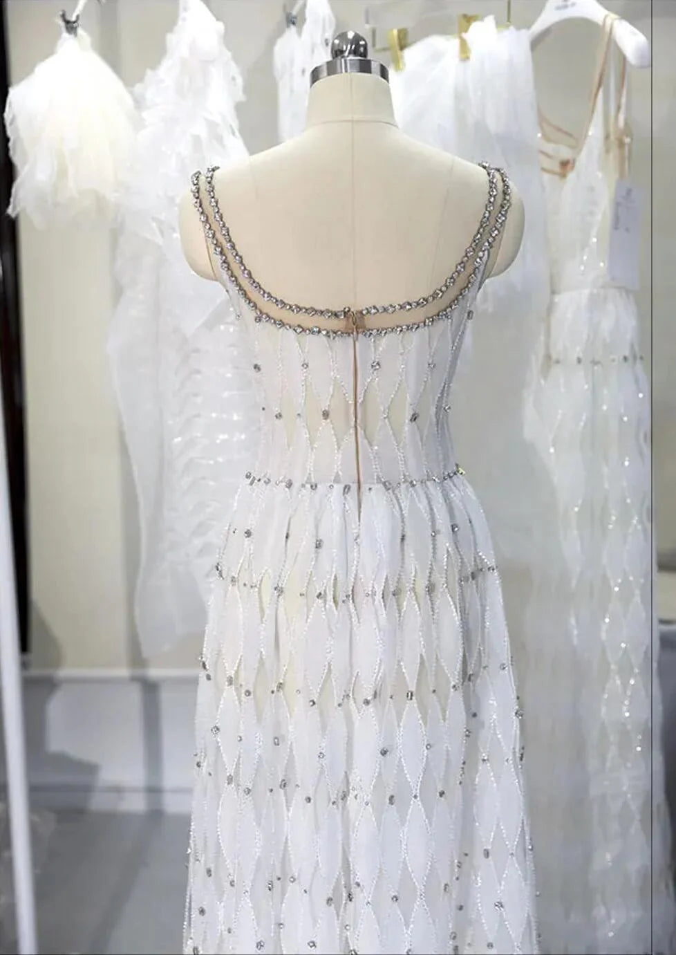 Elegant Crystal White Midi Square Neckline Dubai Evening Dress SS058