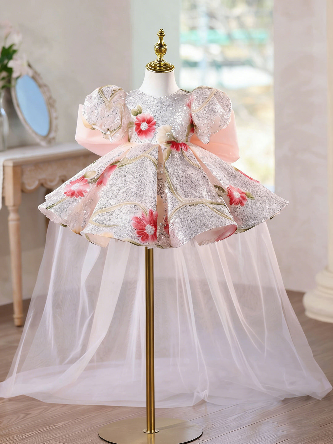 Luxury Baby Pink Flower Girl Dress with Detachable Train Princess Birthday Party Gown J888 Luxury Baby Pink Flower Girl Dress with Detachable Train Princess Birthday Party Gown J888