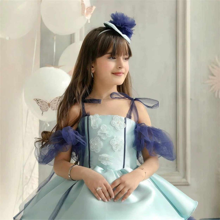 D008 blue and navy floral bodice detail