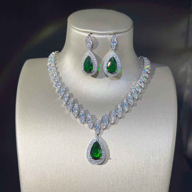 Dreamy Vow LE101 Green teardrop necklace and earrings set, set front