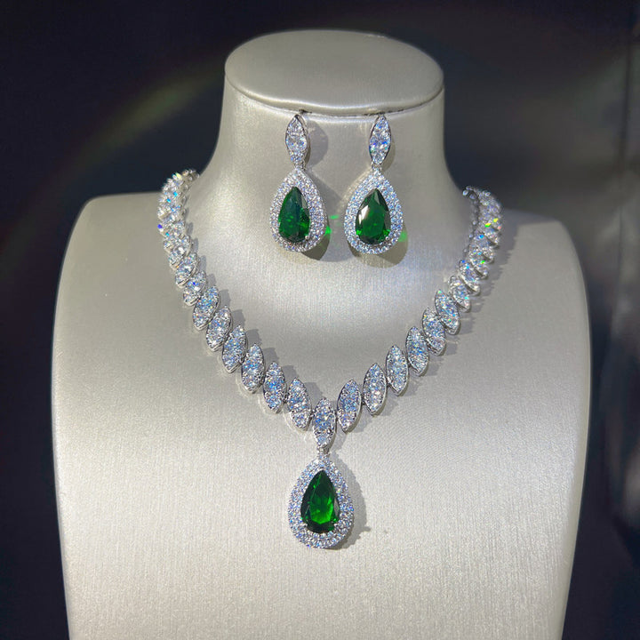 Dreamy Vow LE101 Green teardrop necklace and earrings set, set front
