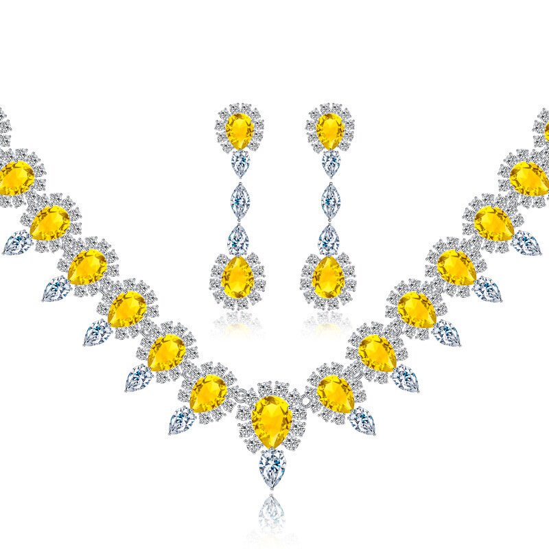 Dreamy Vow LE104 Yellow necklace and earrings set, set detail