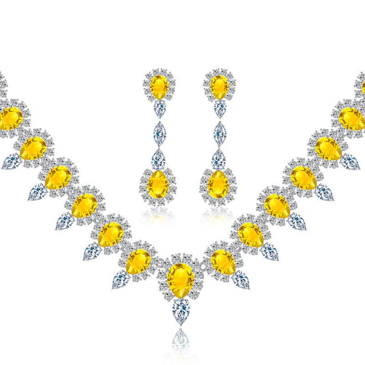 Dreamy Vow LE104 Yellow necklace and earrings set, set detail