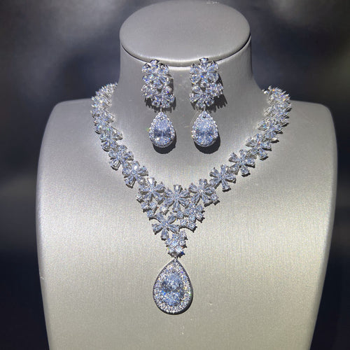 Floral Teardrop Statement Necklace and Earrings Set LE109