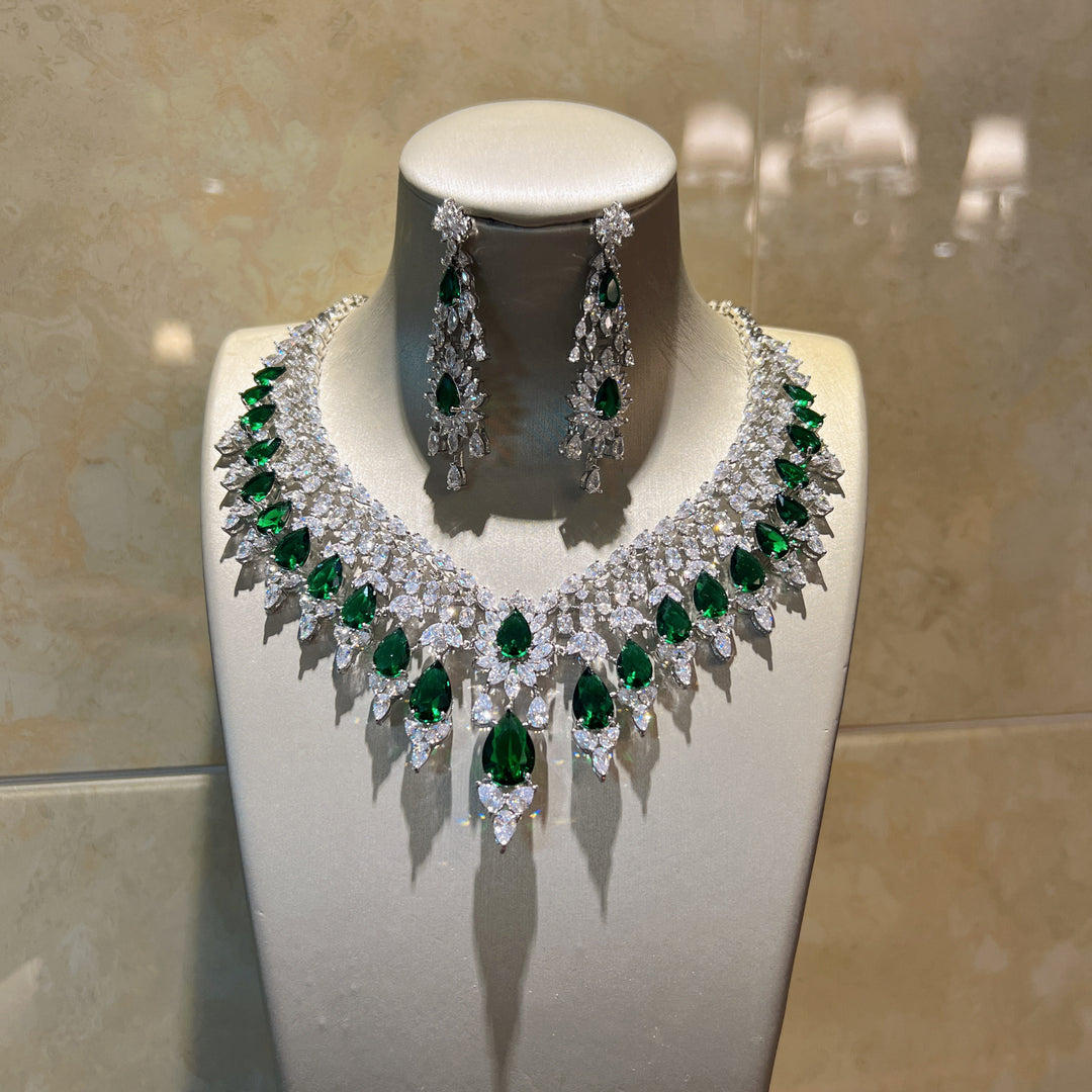 Dreamy Vow LE120 Green jewelry set, view 3
