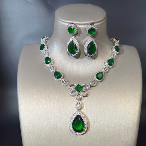 Green Teardrop Halo Necklace and Earrings Set LE121