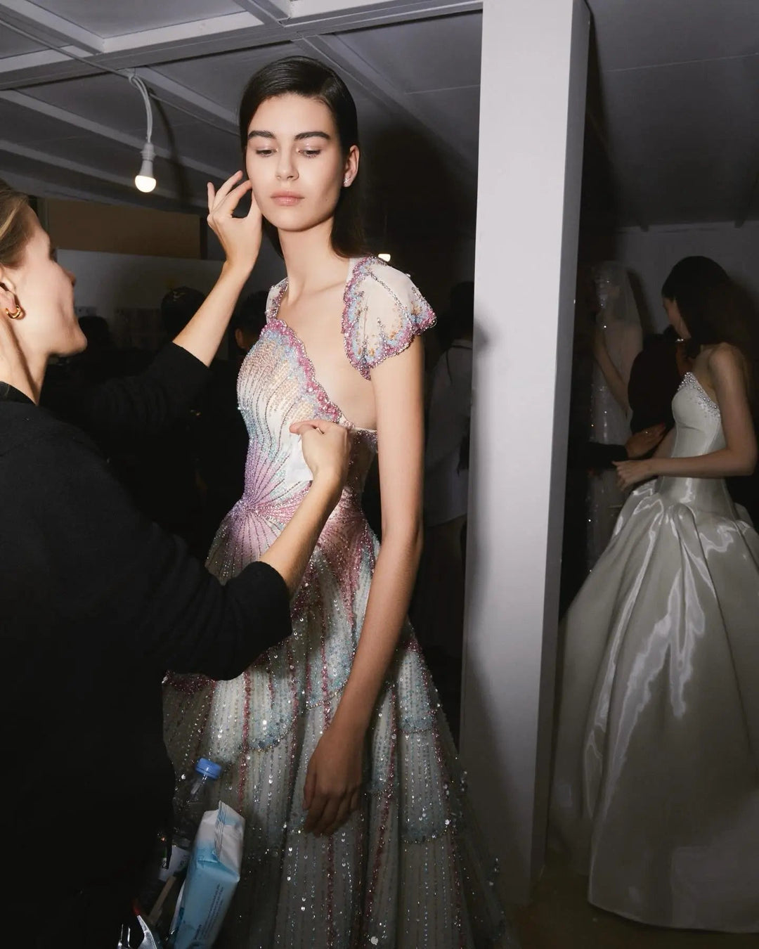 Luxury Shell Inspired Beaded Evening Dress with Layered Glitter Tulle SS296