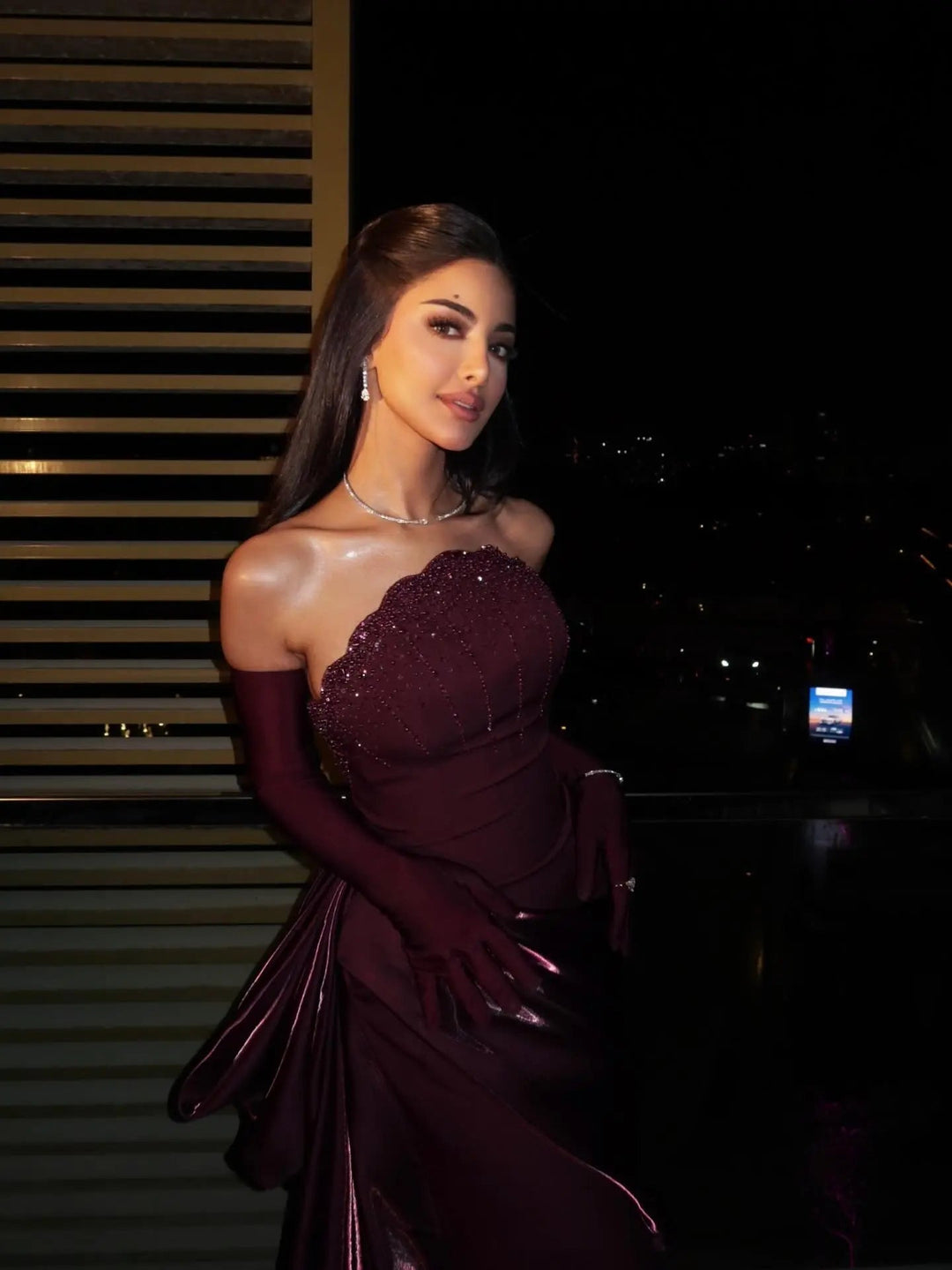 Luxury Wine Red Off-Shoulder Evening Gown with Long Train Beaded Bodice SS608