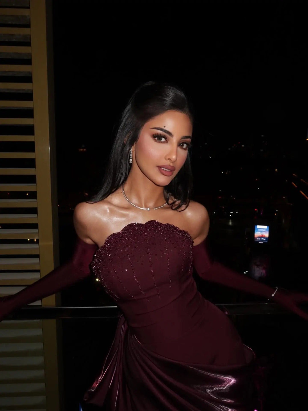Luxury Wine Red Off-Shoulder Evening Gown with Long Train Beaded Bodice SS608
