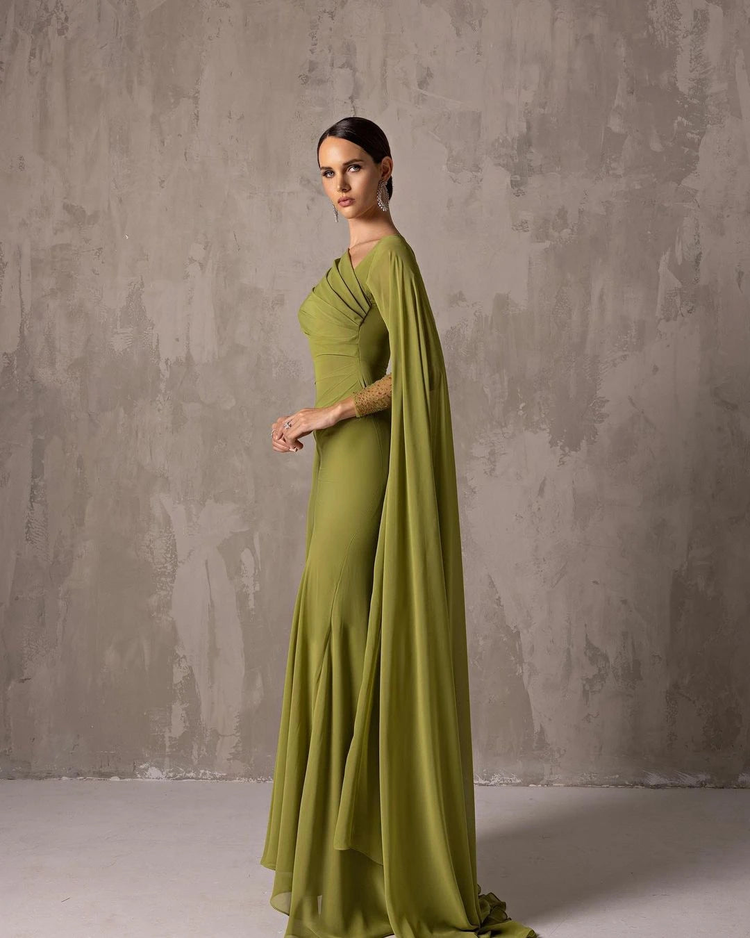 Elegant Asymmetrical Sage Green Chiffon Arabic Evening Dress SF051 –  DreamyVow