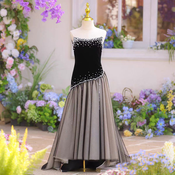 Elegant Black Velvet Flower Girl Dress for Girls Formal Event J619 DreamyVow Elegant Black Velvet Flower Girl Dress for Girls Formal Event J619 DreamyVow