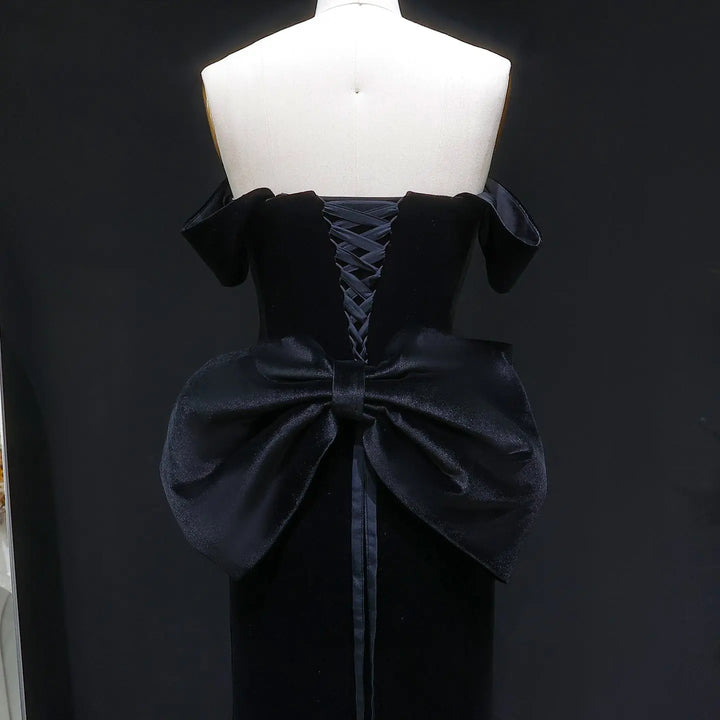 Luxury Black Velvet with Crystal Embellished Hem Evening Gown SS739-DreamyVow