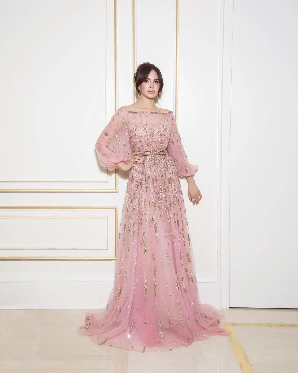 Luxury Pink Sequin Beaded Evening Gown with Elegant Bow SS230