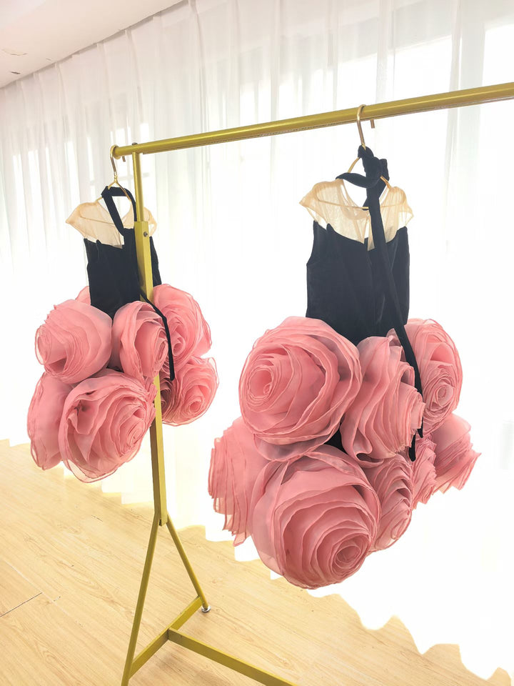 Luxury Black and Pink 3D Rose Flower Girl Dress with Statement Couture Skirt D260