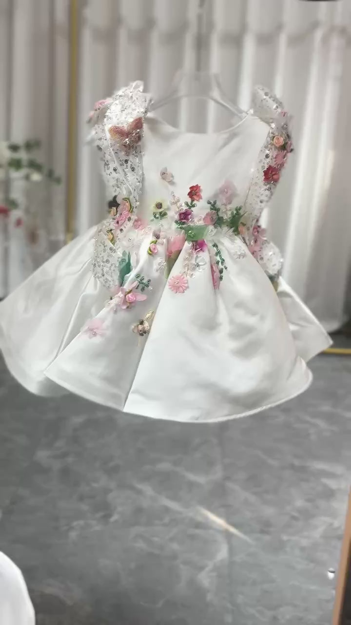 Luxury White Floral Embroidered Princess Birthday Dress J830