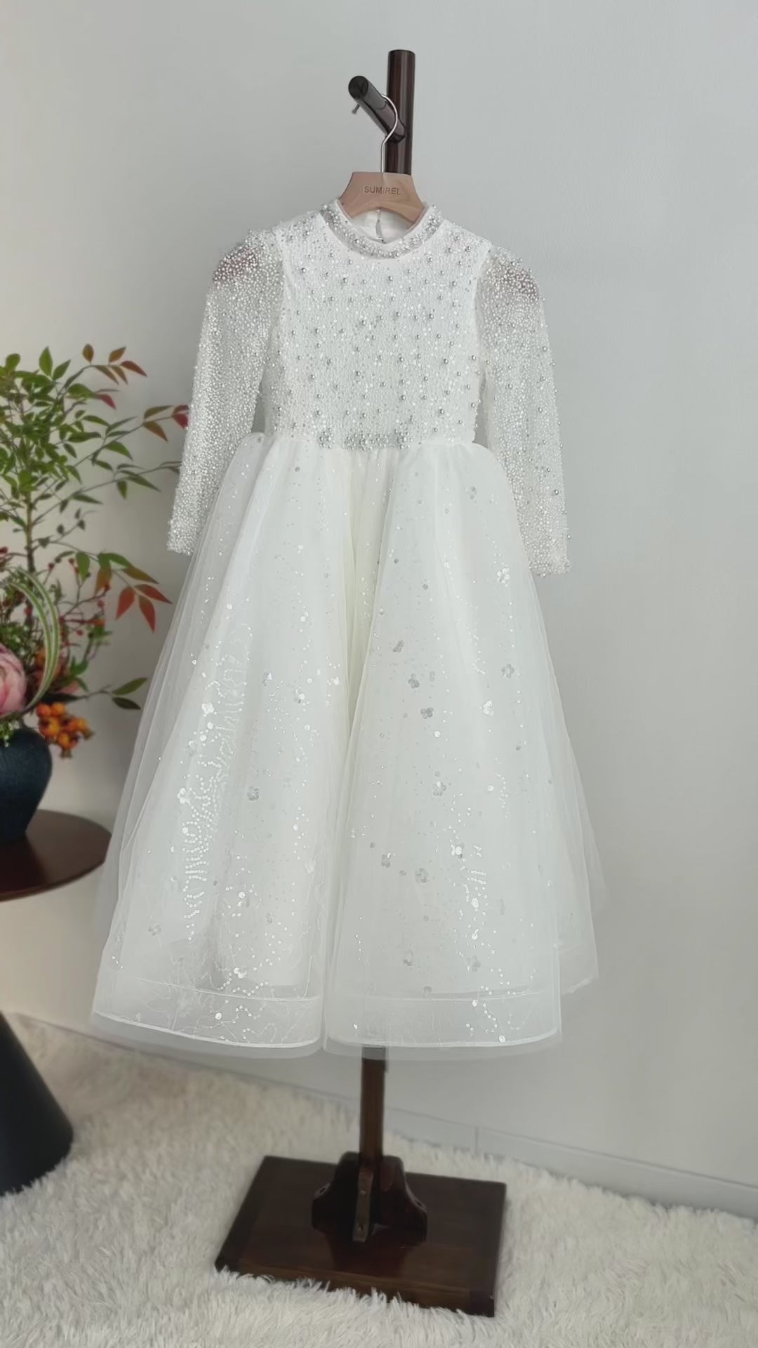 Elegant Long Princess Girl Dress with Flowers for Birthday Party D176