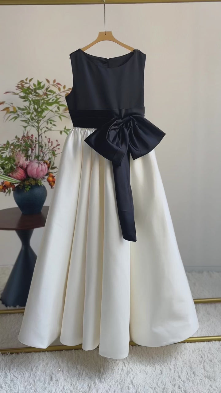 Ivory and Black Flower Girl Dress for Kids Elegant Satin Party Dress with Bowknot for Wedding D345