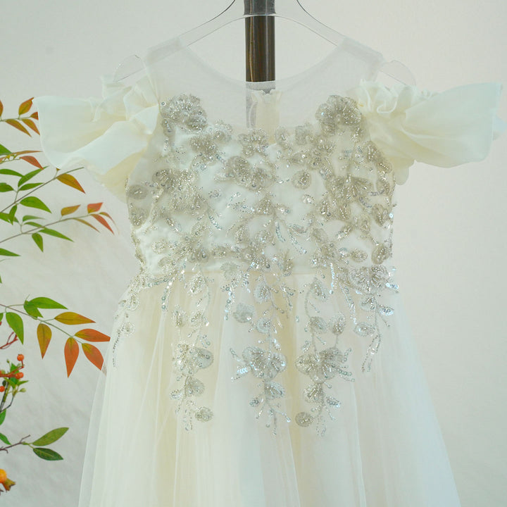 Luxury White Flower Girl Dress Appliques with Bow J346