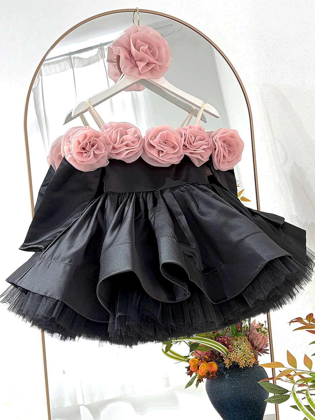 black dress with pink roses Black Pink Quinceaera Dress, Black Pink Wedding Dress