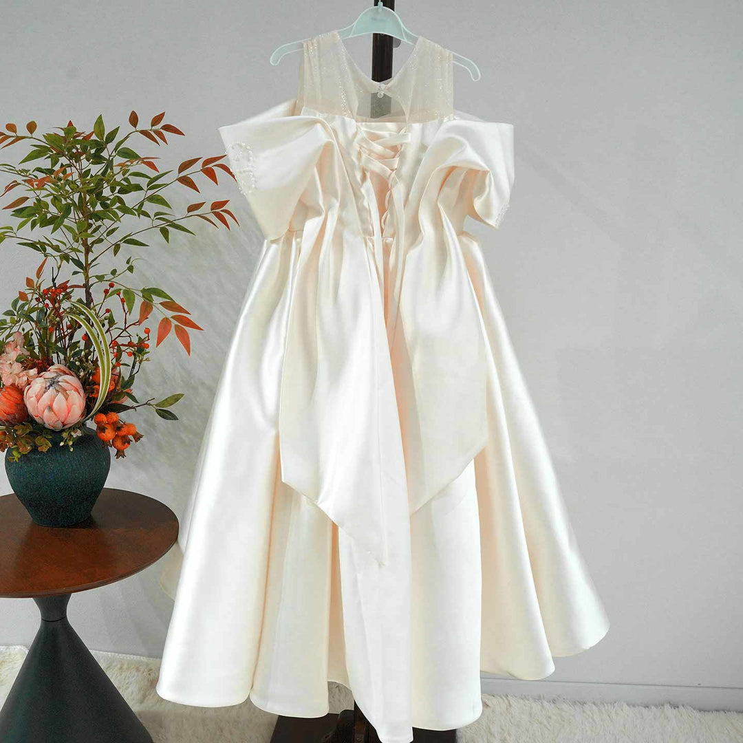 Luxury Off-White Satin Flower Girl Dress with Oversized Bow D339