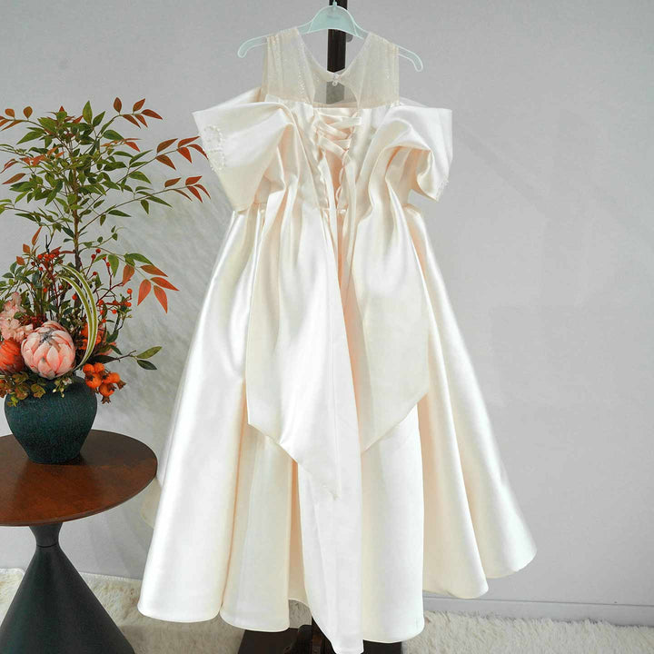 Luxury Off-White Satin Flower Girl Dress with Oversized Bow D339