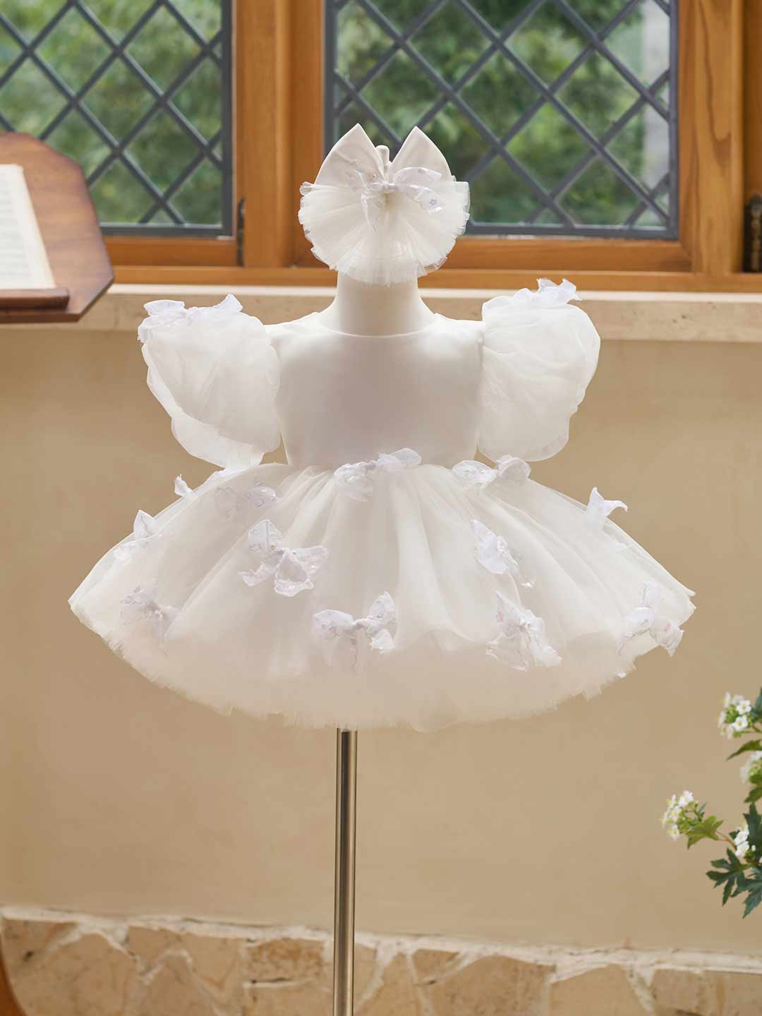 Butterfly Bow Puff Sleeve High-Low Flower Girl Dress with Tulle Train J508