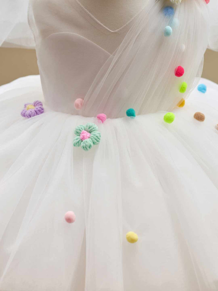Colorful Pom Pom One-Shoulder Girls Photoshoot Dress J511