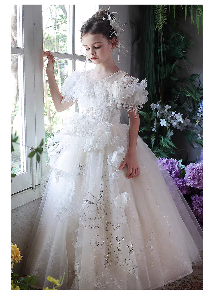 Charming Lace Princess Girl Gown for Special Occasions J303