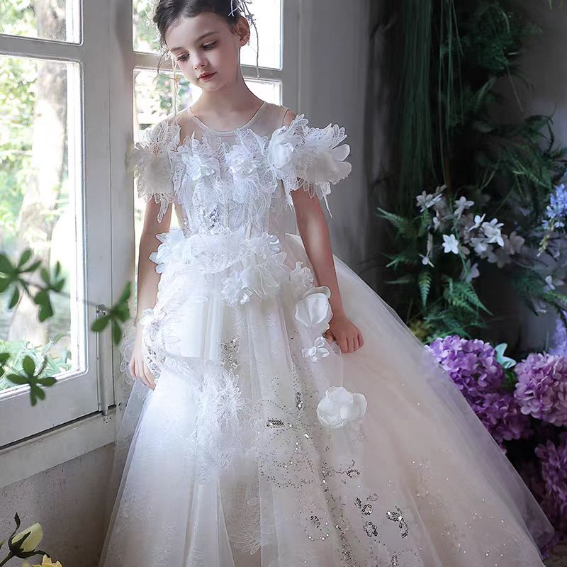 Charming Lace Princess Girl Gown for Special Occasions J303
